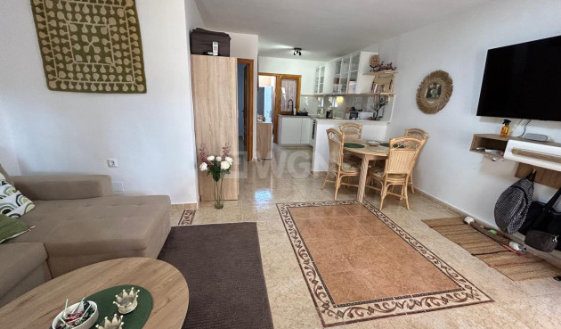 Odsprzedaż - Bungalow - Torrevieja - Playa De Los Naufragos