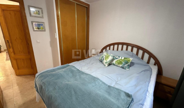 Odsprzedaż - Bungalow - Torrevieja - Playa De Los Naufragos