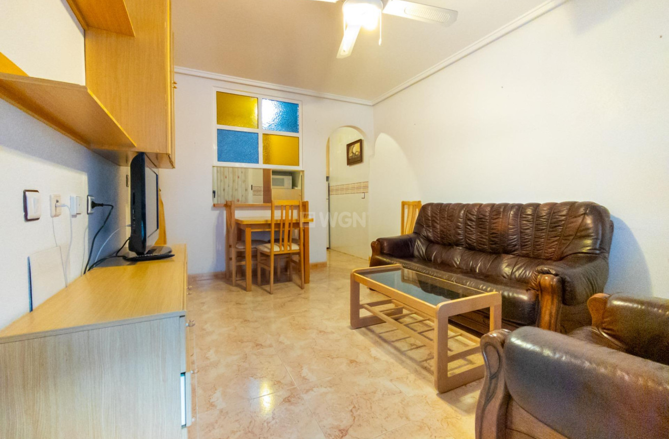 Odsprzedaż - Bungalow - Torrevieja - La Siesta - El Salado - Torreta