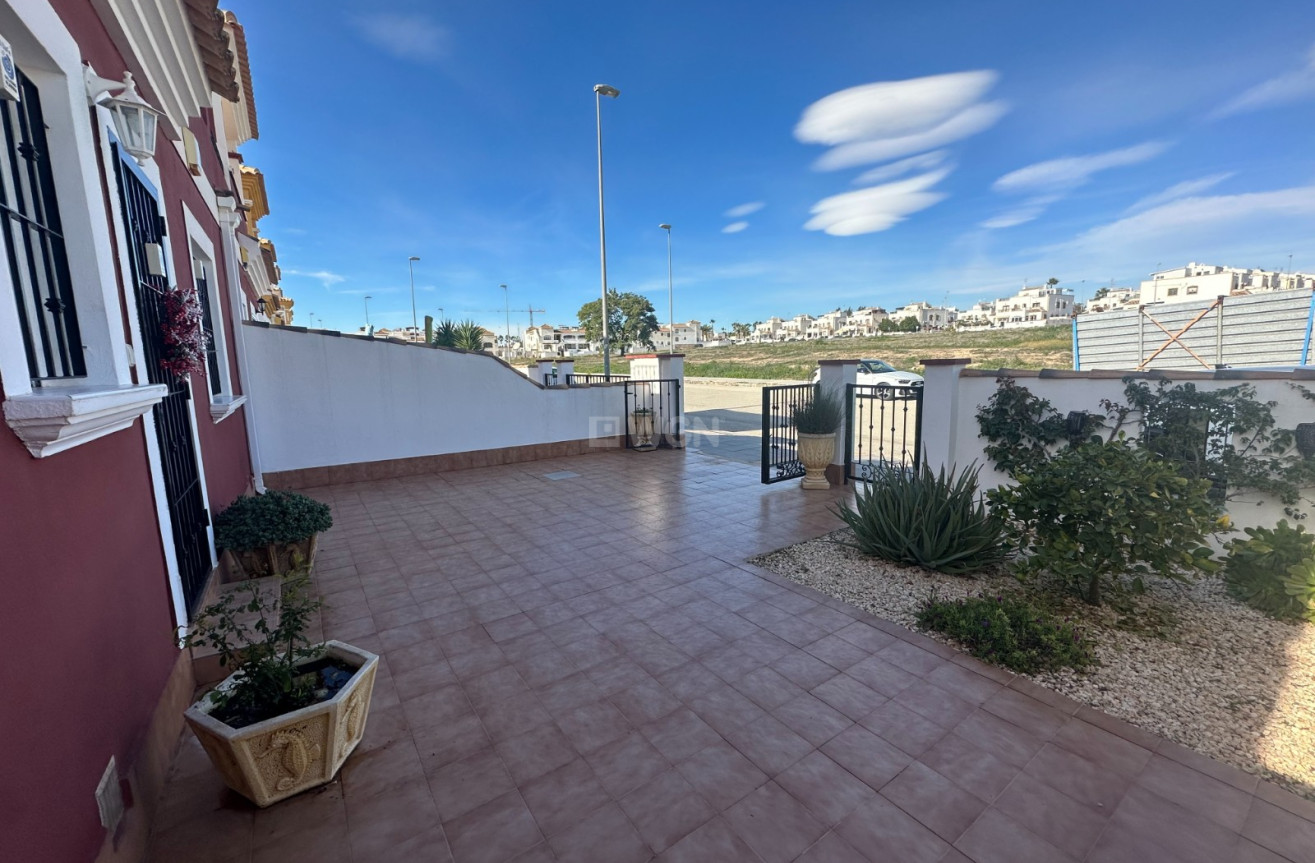 Odsprzedaż - Property - Orihuela - Inland