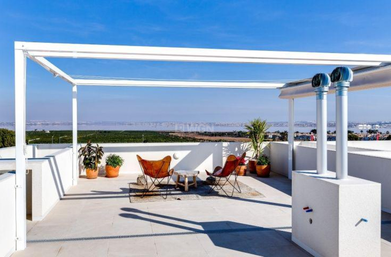 Nowy budynek - Bungalow - Torrevieja - Los Balcones