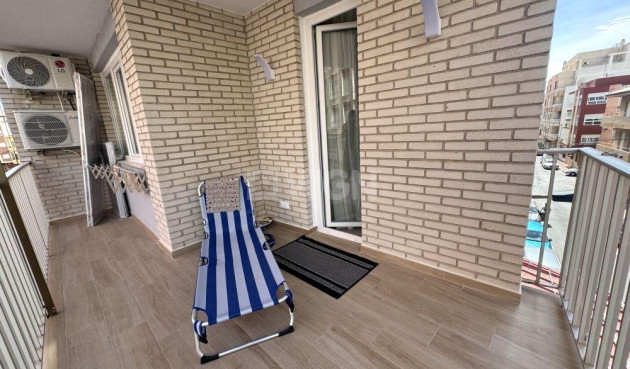 Resale - Apartment / flat - Torrevieja