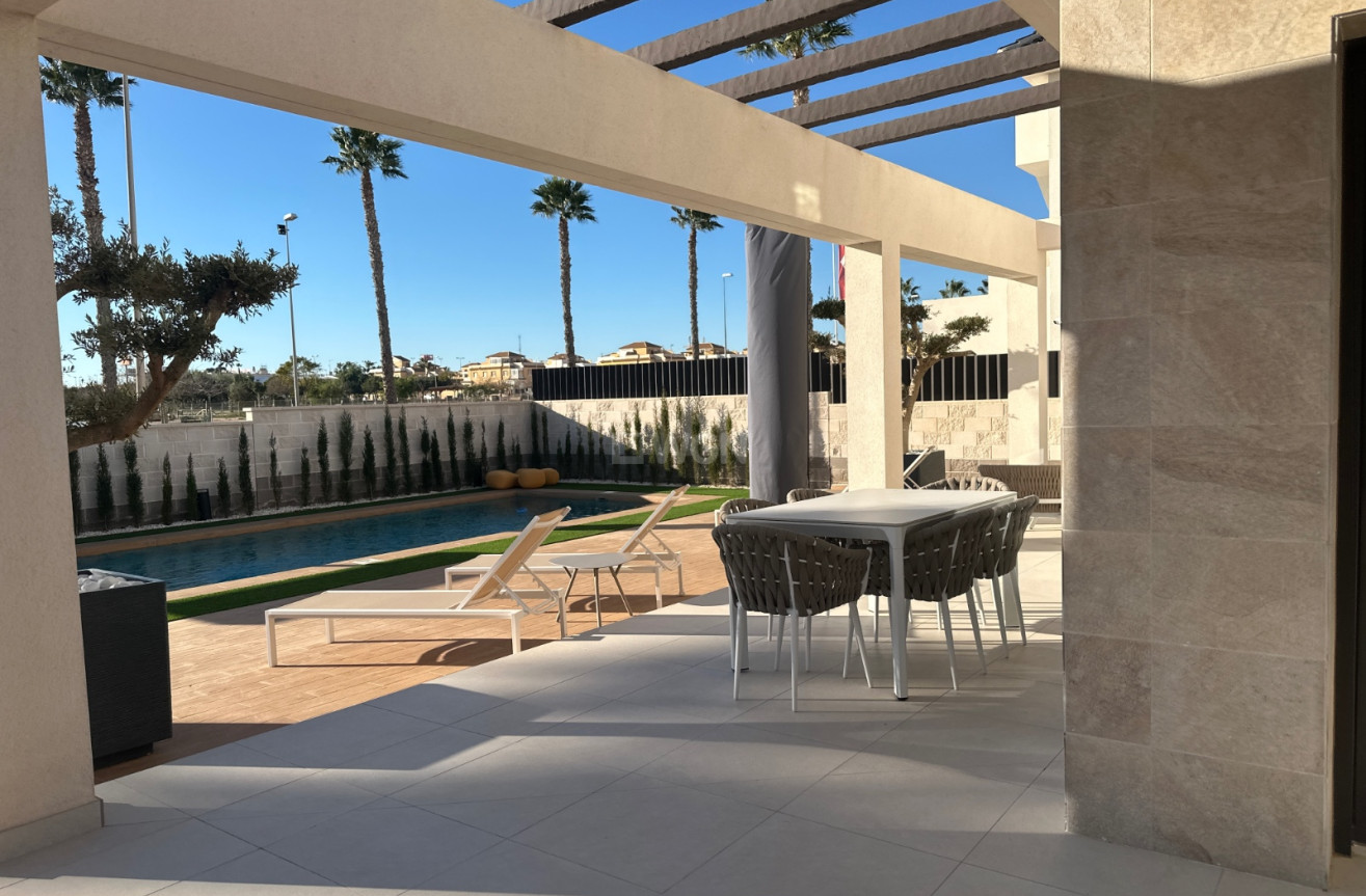 Odsprzedaż - Villa - Ciudad Quesada - Costa Blanca