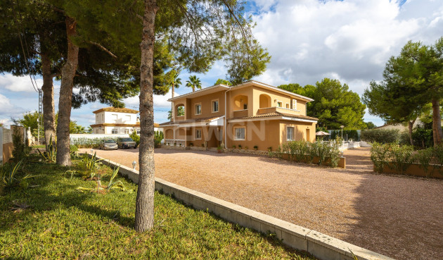 Resale - Villa - Aspe - Inland