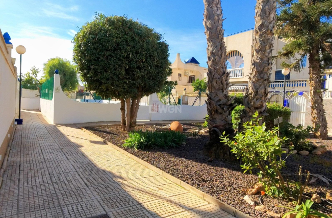 Resale - Townhouse - Torrevieja - Carrefour