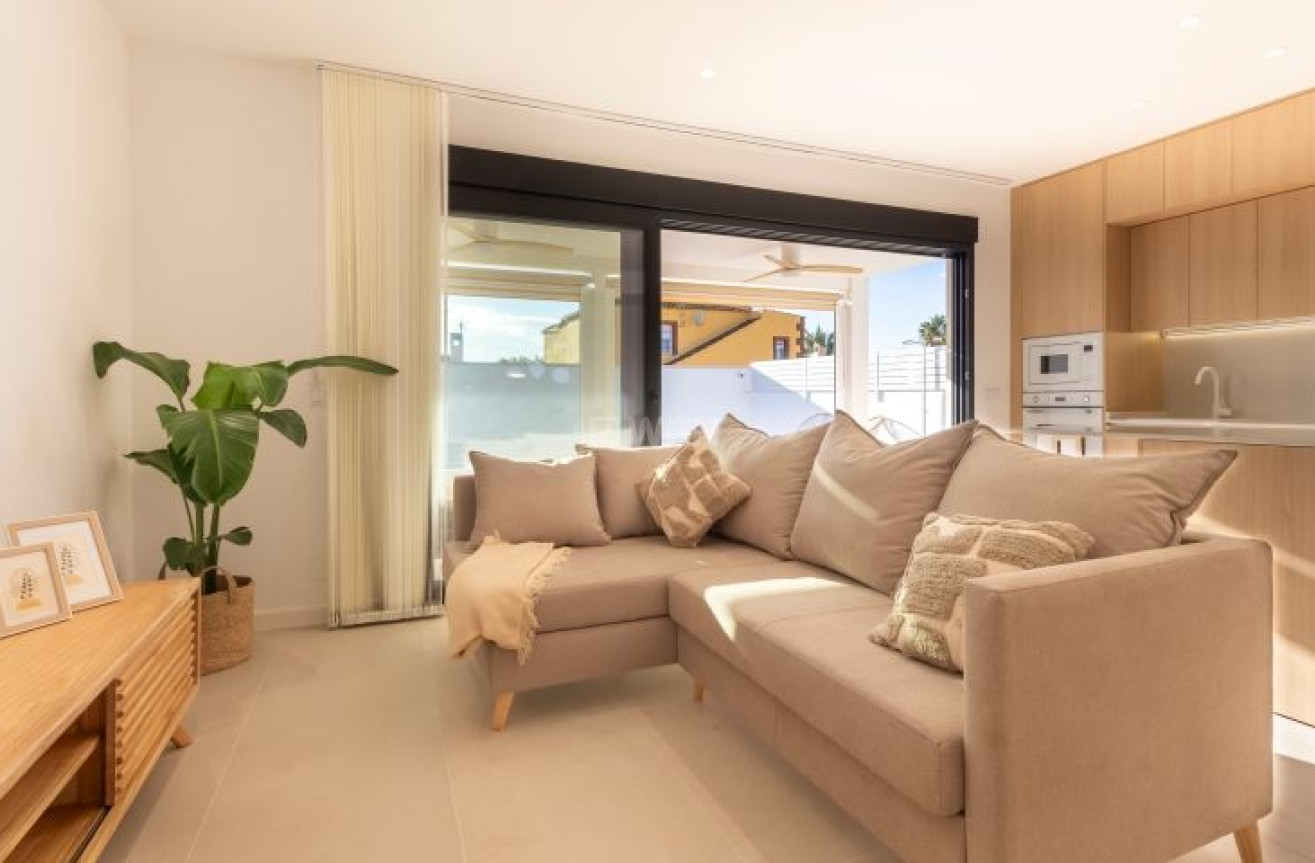 Odsprzedaż - Villa - Torrevieja - Costa Blanca