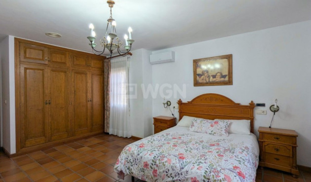 Resale - Villa - Mil Palmeras - Costa Blanca