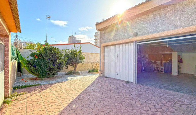 Odsprzedaż - Villa - Torrevieja - Costa Blanca