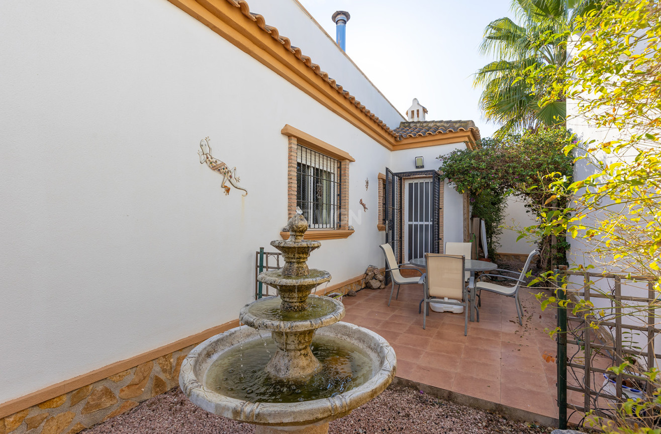 Odsprzedaż - Villa - Guardamar del Segura - Costa Blanca