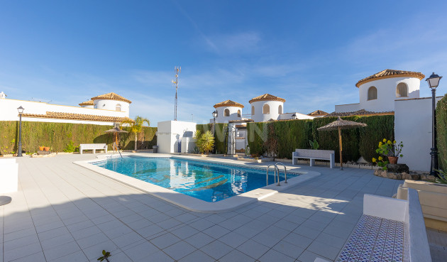 Odsprzedaż - Villa - Guardamar del Segura - Costa Blanca