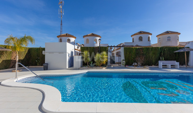 Odsprzedaż - Villa - Guardamar del Segura - Costa Blanca