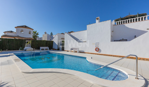 Odsprzedaż - Villa - Guardamar del Segura - Costa Blanca