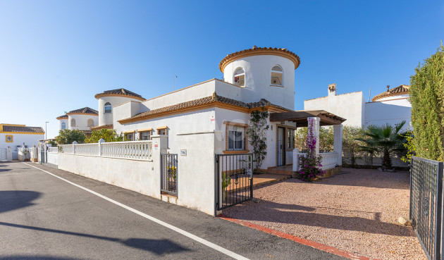 Odsprzedaż - Villa - Guardamar del Segura - Costa Blanca