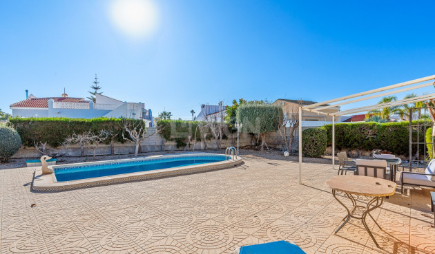 Odsprzedaż - Villa - Torrevieja - Costa Blanca