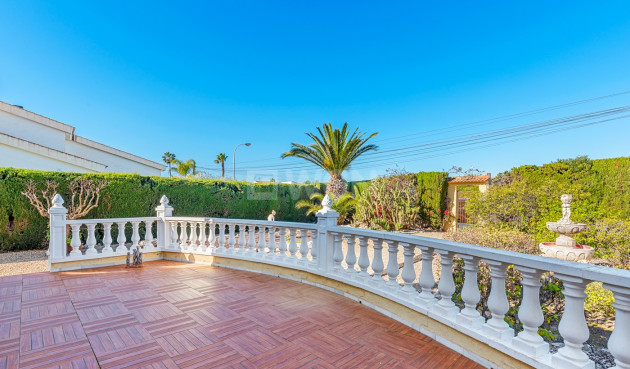 Odsprzedaż - Villa - Torrevieja - Costa Blanca