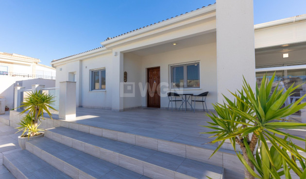 Reventa - Villa - Torrevieja - El Chaparral