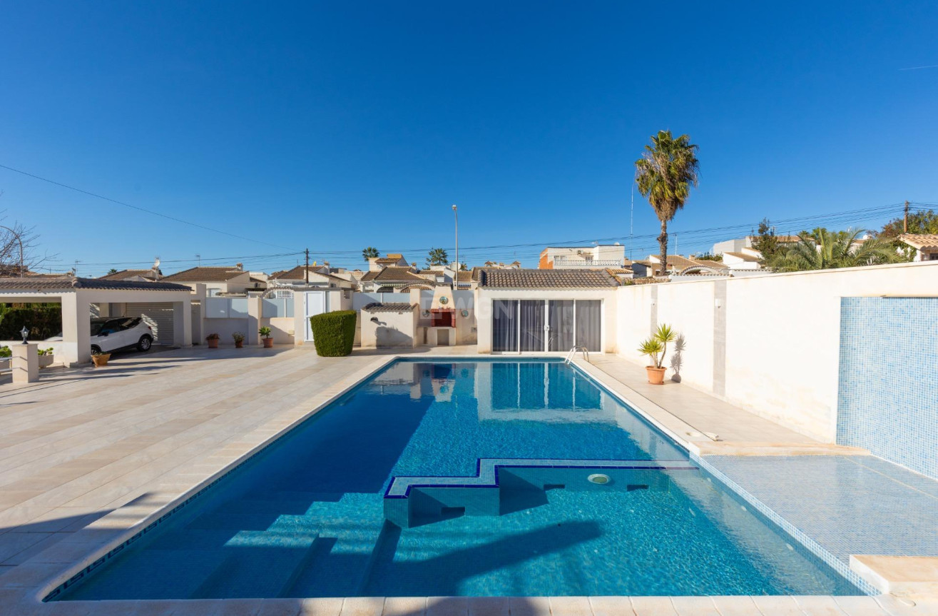 Reventa - Villa - Torrevieja - El Chaparral