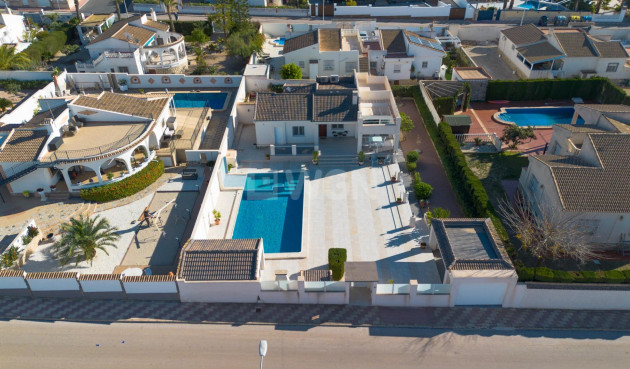 Reventa - Villa - Torrevieja - El Chaparral