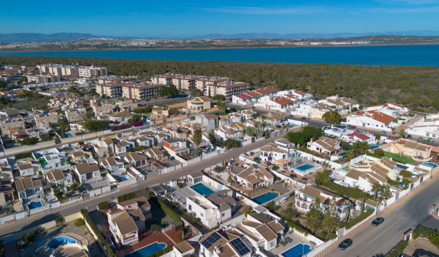 Reventa - Villa - Torrevieja - El Chaparral