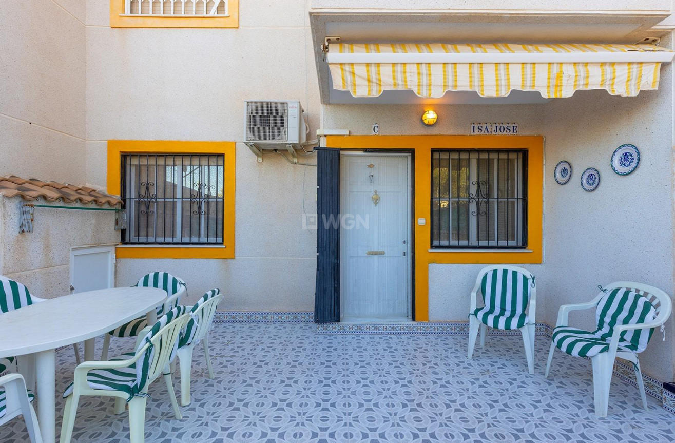 Odsprzedaż - Bungalow - Torrevieja - Torreblanca