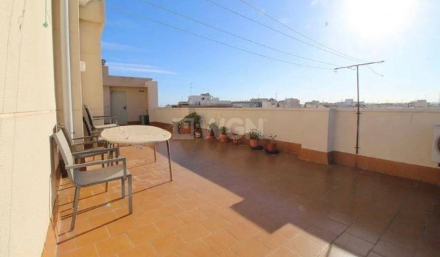 Reventa - Apartamento / piso - Torrevieja - Estacion De Autobuses