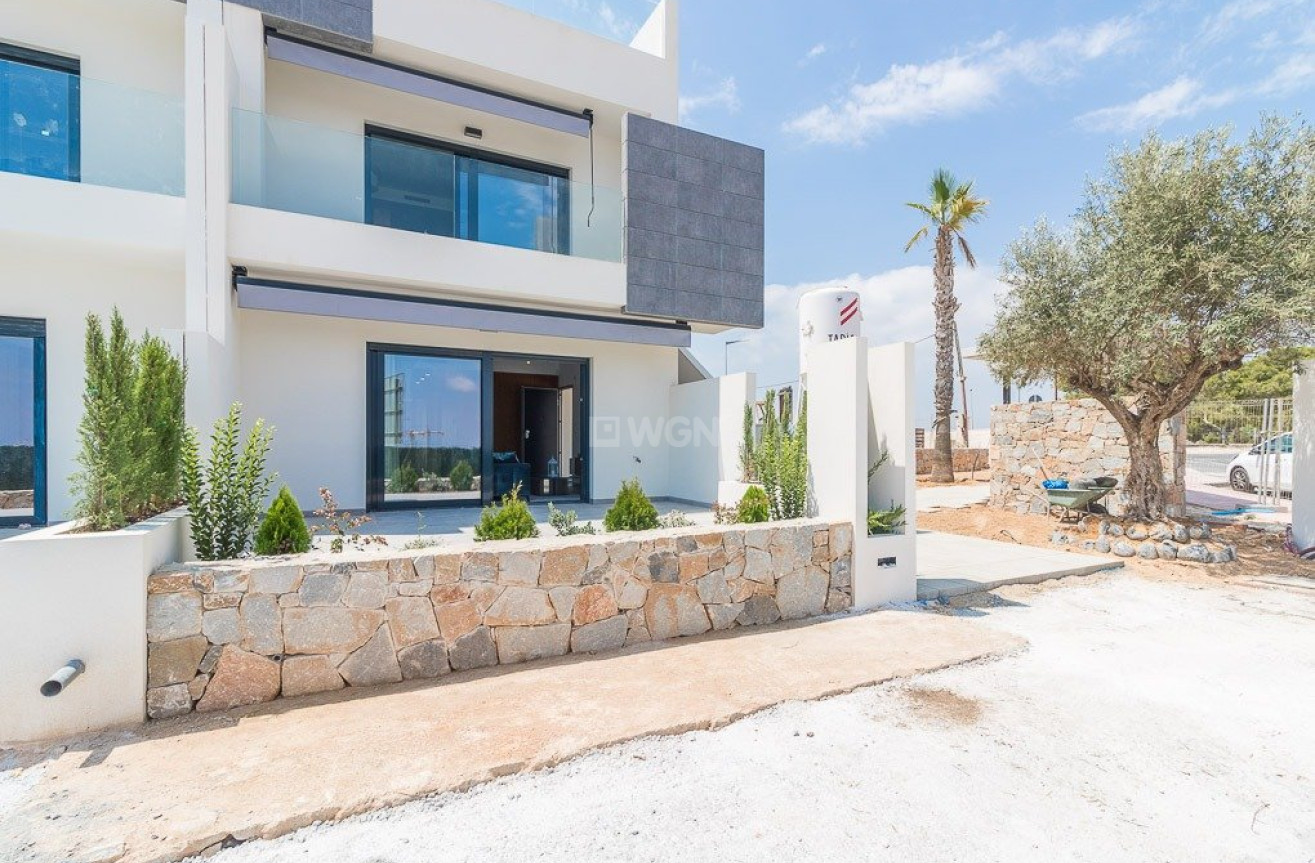 Nowy budynek - Bungalow - Torrevieja - Los Balcones