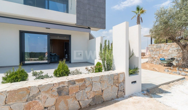 Nowy budynek - Bungalow - Torrevieja - Los Balcones