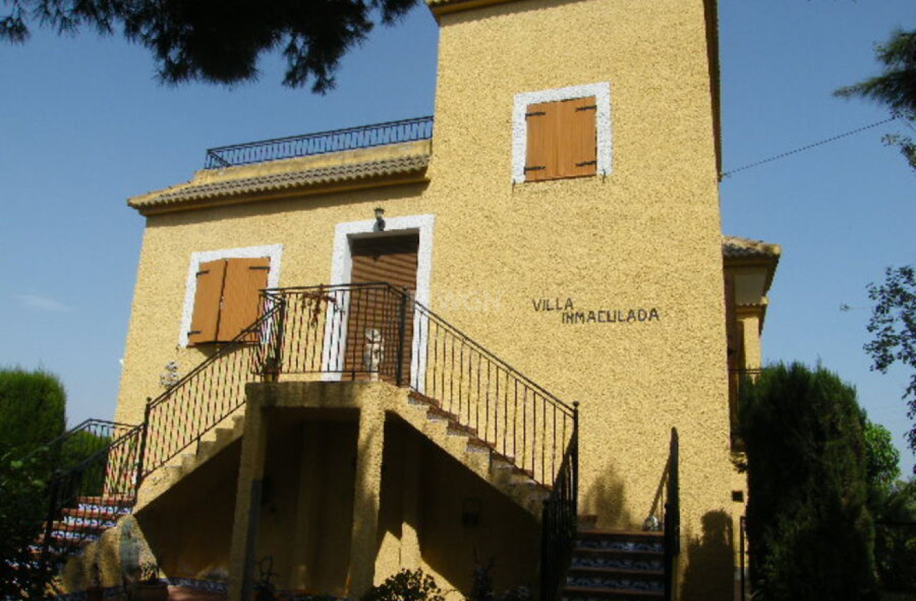 Resale - Country House - Daya Nueva - Costa Blanca