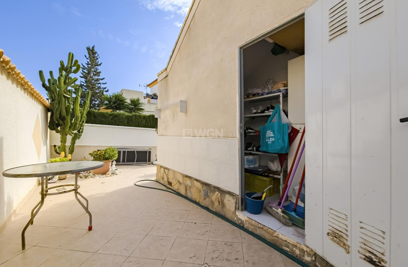 Odsprzedaż - Bungalow - Torrevieja - Costa Blanca