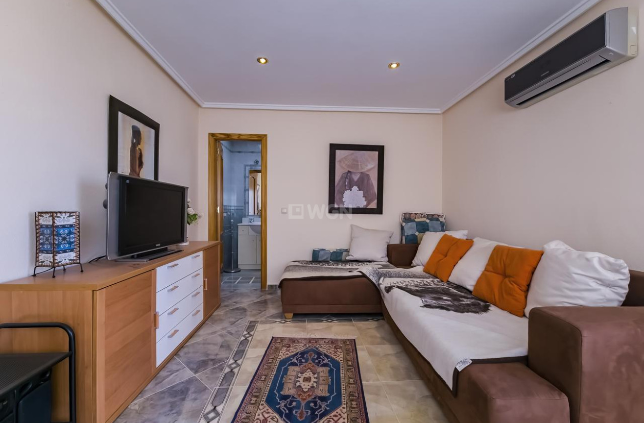 Odsprzedaż - Bungalow - Torrevieja - Costa Blanca