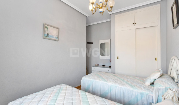 Odsprzedaż - Villa - Torrevieja - Nueva Torrevieja