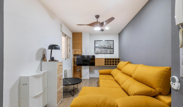 Resale - Apartment / flat - Torrevieja - Centro