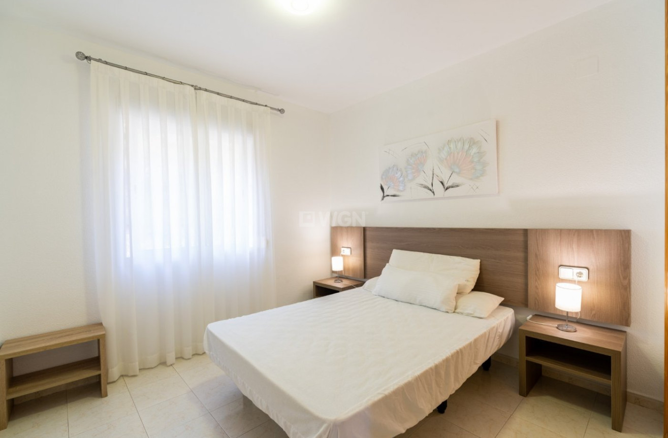 Nowy budynek - Bungalow - Calpe - Gran Sol