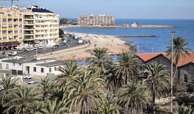 Odsprzedaż - Daszek - Torrevieja - Playa del Cura