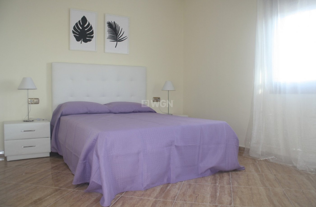 Nowy budynek - Villa - Torrevieja - Los Altos