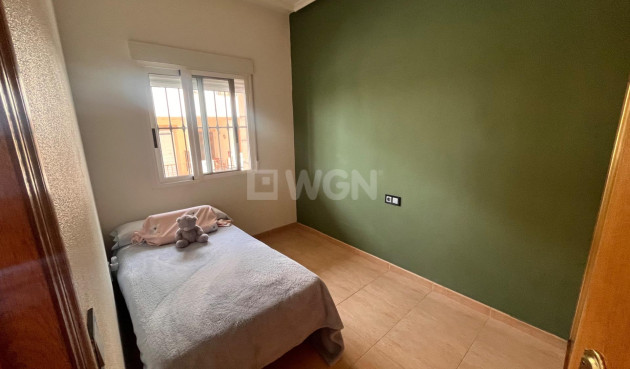 Resale - Apartment / flat - Almoradí - Estadio Sadrian