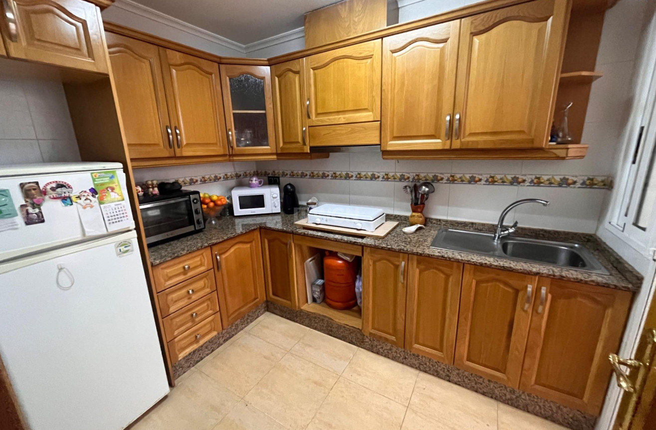 Resale - Apartment / flat - Almoradí - Estadio Sadrian