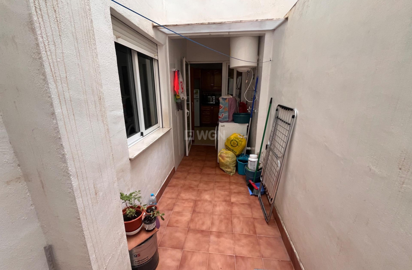 Resale - Apartment / flat - Almoradí - Estadio Sadrian