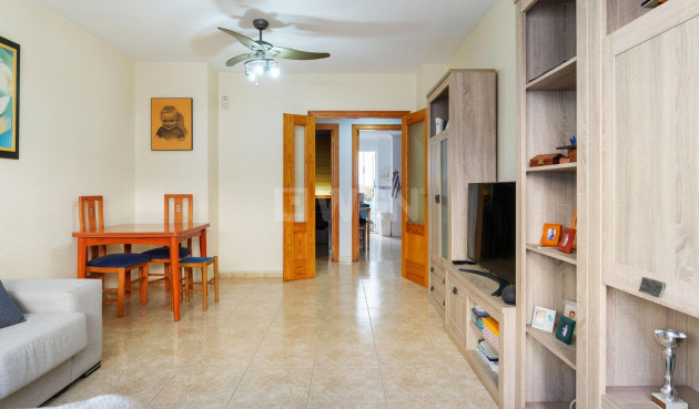 Resale - Apartment / flat - Torrevieja - Acequion