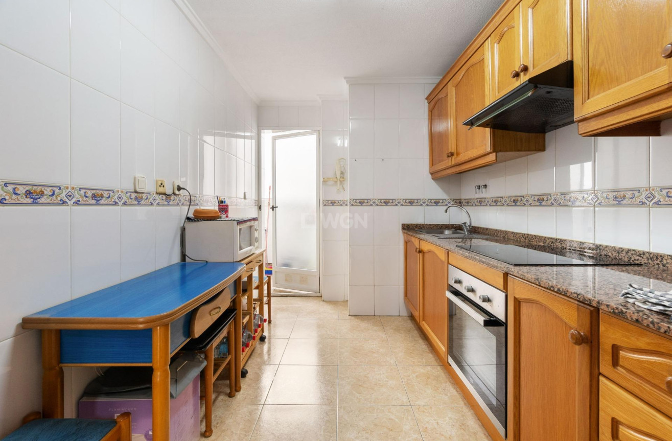 Reventa - Apartamento / piso - Torrevieja - Acequion