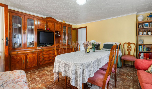 Resale - Apartment / flat - Torrevieja - Acequion