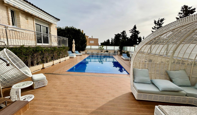 Resale - Villa - Torrevieja - Costa Blanca