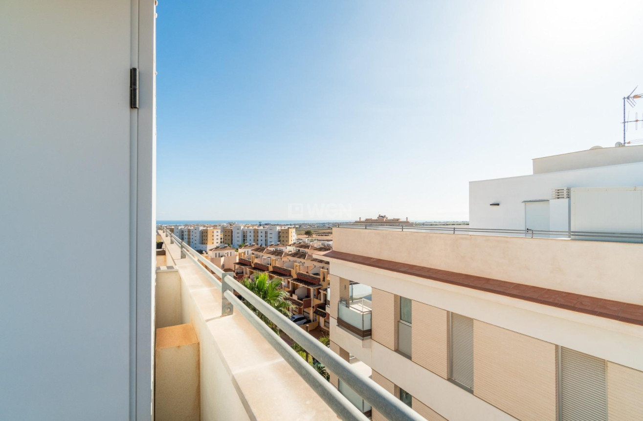 Resale - Apartment / flat - Orihuela Costa - Los Dolses