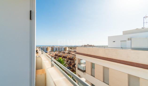 Resale - Apartment / flat - Orihuela Costa - Los Dolses