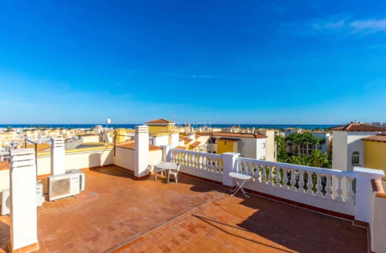 Resale - Apartment / flat - Torrevieja - Costa Blanca