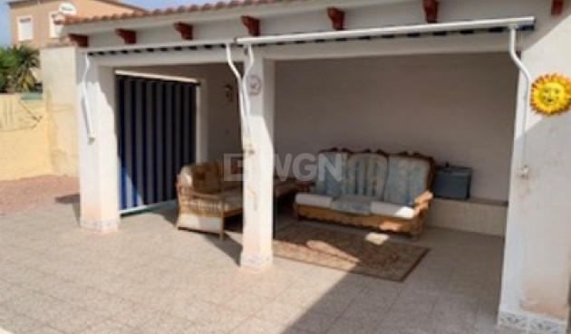 Resale - Villa - San Luis - Inland