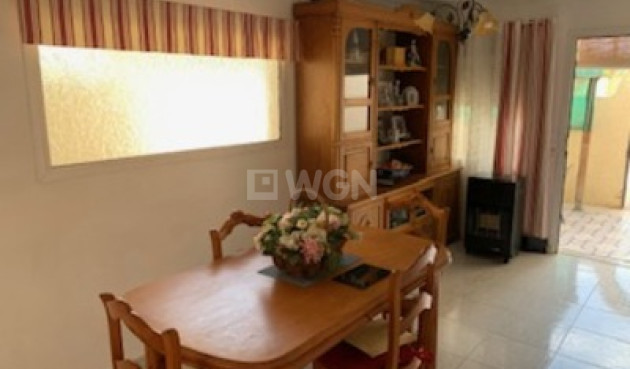 Resale - Villa - San Luis - Inland