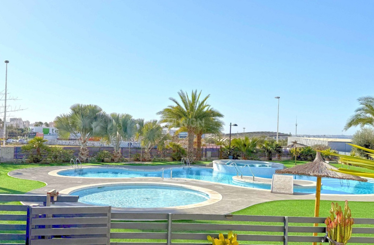 Resale - Townhouse - Torrevieja - Costa Blanca