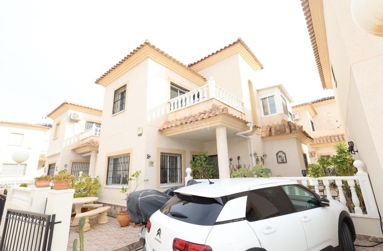 Reventa - Villa - Orihuela Costa - Costa Blanca