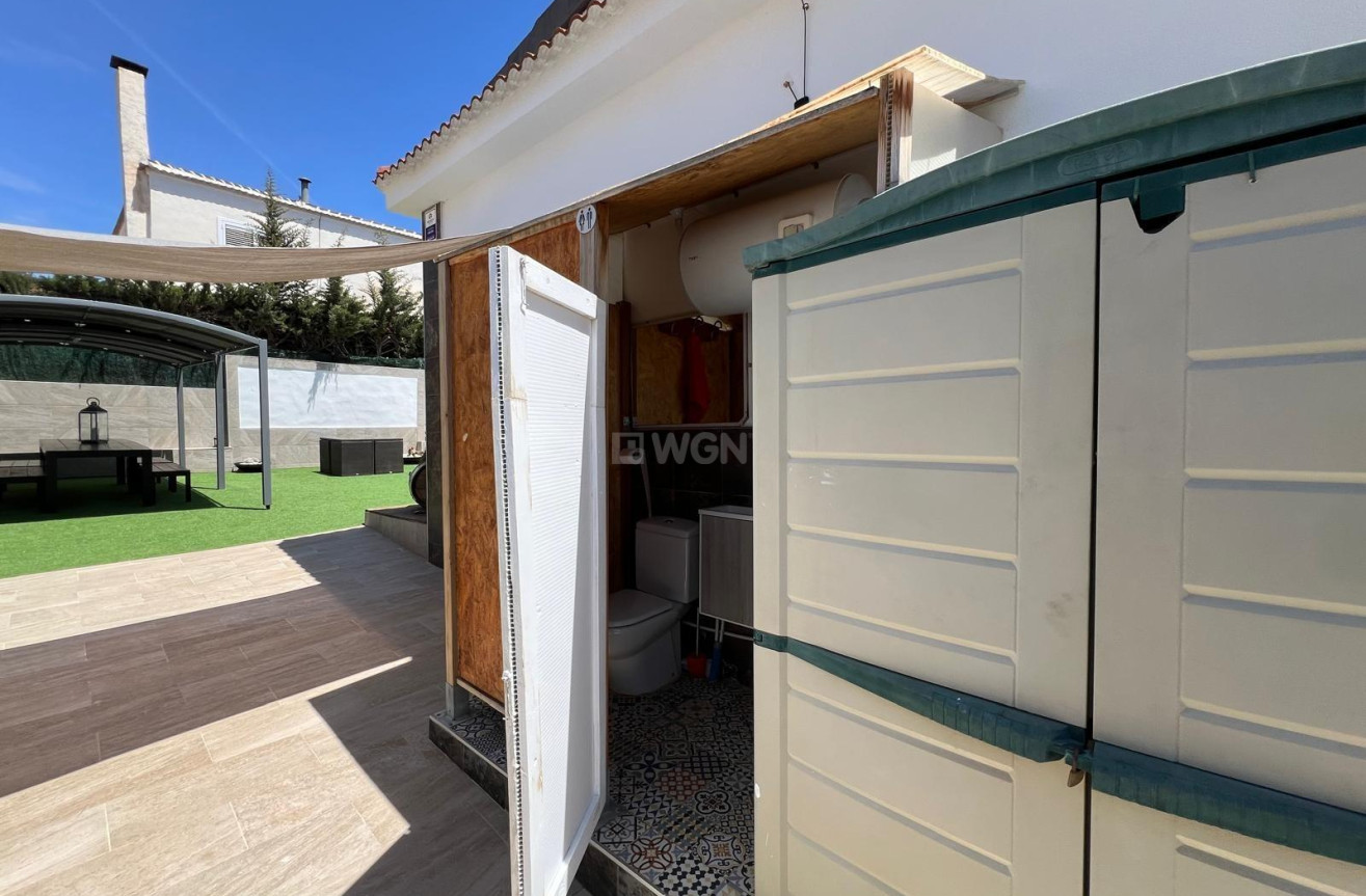 Resale - Villa - Torrevieja - Los Balcones